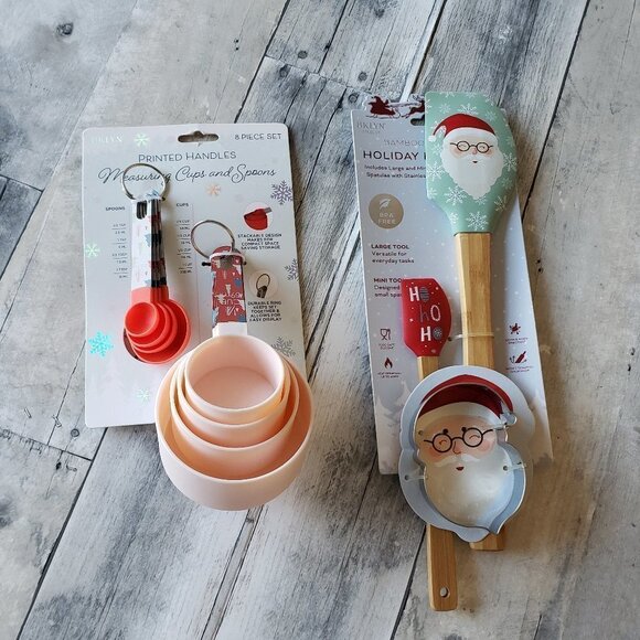 NWT - Holiday Santa Baking Set (Spatulas, Cookie Cutter, Measuring Cups, Spoons) - Picture 1 of 4